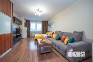2-к квартира, посуточно, 75м2, 1/1 этаж