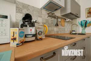 Студия квартира, посуточно, 27м2, 16/24 этаж