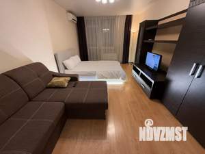 1-к квартира, посуточно, 45м2, 11/18 этаж
