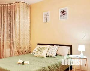 Студия квартира, посуточно, 40м2, 7/25 этаж