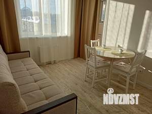 1-к квартира, посуточно, 44м2, 8/32 этаж