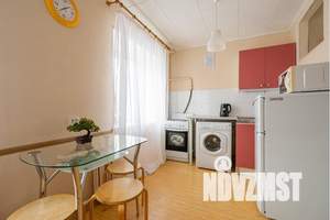 1-к квартира, посуточно, 32м2, 4/5 этаж