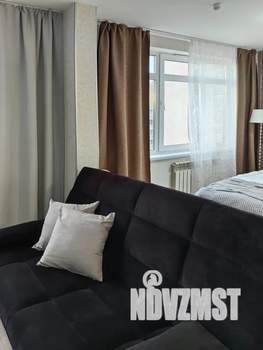 1-к квартира, посуточно, 32м2, 14/21 этаж