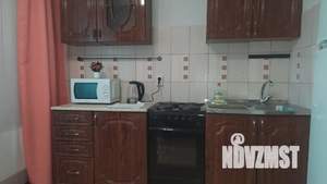 1-к квартира, посуточно, 42м2, 7/19 этаж
