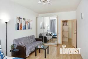 1-к квартира, посуточно, 44м2, 1/1 этаж