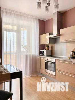 1-к квартира, посуточно, 50м2, 1/1 этаж