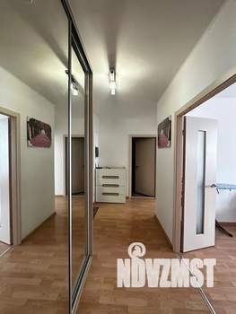 2-к квартира, посуточно, 60м2, 13/18 этаж