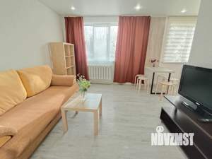 2-к квартира, посуточно, 45м2, 1/5 этаж