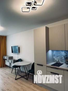 1-к квартира, посуточно, 37м2, 5/8 этаж