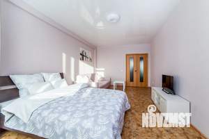 1-к квартира, посуточно, 44м2, 16/25 этаж