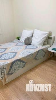 1-к квартира, посуточно, 41м2, 9/25 этаж