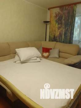 1-к квартира, посуточно, 42м2, 3/5 этаж