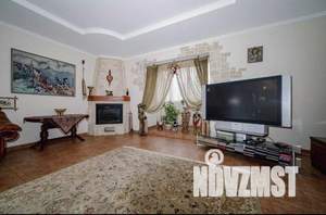 4-к квартира, на длительный срок, 145м2, 2/8 этаж