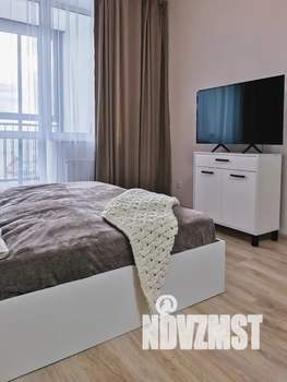 Студия квартира, посуточно, 26м2, 23/25 этаж