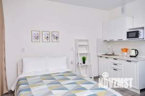 Студия квартира, посуточно, 25м2, 12/18 этаж