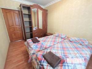 3-к квартира, посуточно, 80м2, 1/1 этаж