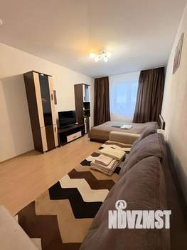 1-к квартира, посуточно, 37м2, 8/15 этаж