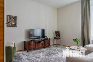 1-к квартира, посуточно, 58м2, 1/1 этаж