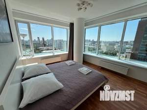 3-к квартира, посуточно, 83м2, 17/23 этаж