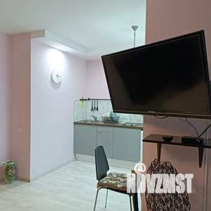 1-к квартира, посуточно, 40м2, 15/19 этаж