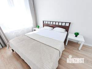 2-к квартира, посуточно, 65м2, 1/1 этаж