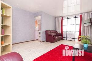 2-к квартира, посуточно, 45м2, 4/5 этаж