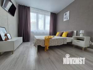 1-к квартира, посуточно, 35м2, 7/20 этаж