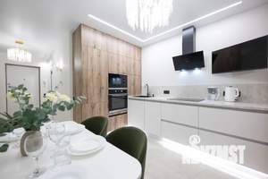 2-к квартира, посуточно, 74м2, 20/35 этаж