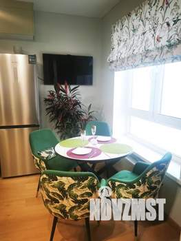 Студия квартира, посуточно, 33м2, 28/29 этаж