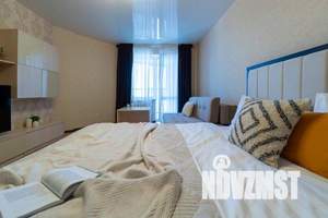 2-к квартира, посуточно, 58м2, 14/20 этаж