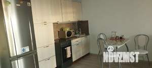 Студия квартира, посуточно, 40м2, 11/16 этаж