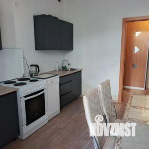 2-к квартира, посуточно, 80м2, 1/18 этаж