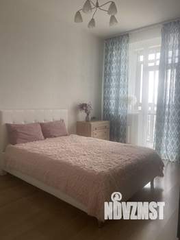 1-к квартира, посуточно, 35м2, 14/14 этаж