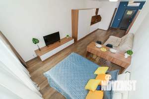 1-к квартира, посуточно, 38м2, 4/15 этаж