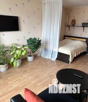 1-к квартира, посуточно, 42м2, 6/9 этаж