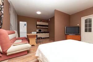 1-к квартира, посуточно, 42м2, 1/1 этаж