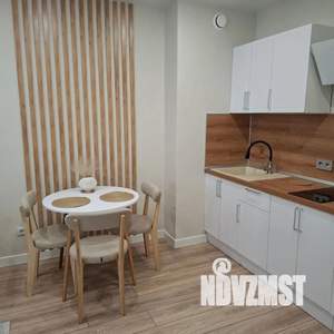 1-к квартира, посуточно, 38м2, 8/25 этаж