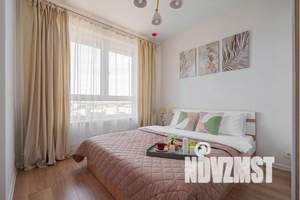 1-к квартира, посуточно, 37м2, 9/16 этаж