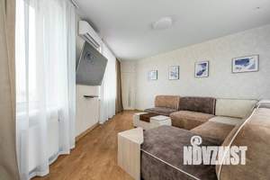 1-к квартира, посуточно, 55м2, 1/1 этаж