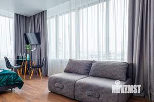 Студия квартира, посуточно, 38м2, 11/15 этаж