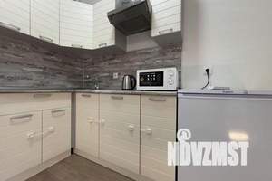 1-к квартира, посуточно, 29м2, 8/20 этаж