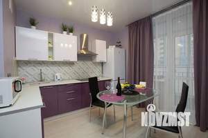 1-к квартира, посуточно, 38м2, 8/25 этаж