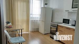 1-к квартира, посуточно, 40м2, 22/23 этаж
