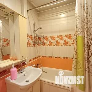 1-к квартира, посуточно, 40м2, 7/10 этаж