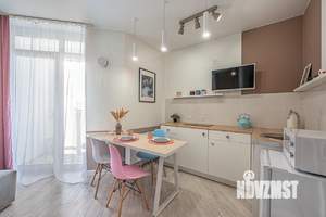 Студия квартира, посуточно, 43м2, 6/24 этаж