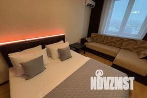 1-к квартира, посуточно, 43м2, 14/18 этаж