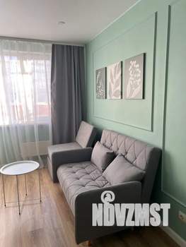 1-к квартира, посуточно, 37м2, 2/9 этаж