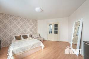 1-к квартира, посуточно, 45м2, 1/1 этаж