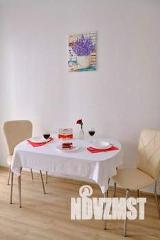 1-к квартира, посуточно, 34м2, 1/1 этаж