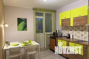 1-к квартира, посуточно, 38м2, 13/16 этаж